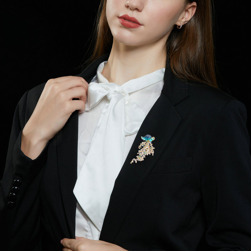 Брошь в виде медузы, инкрустир – обзор и цена Luxury Lifestyle Jewelry