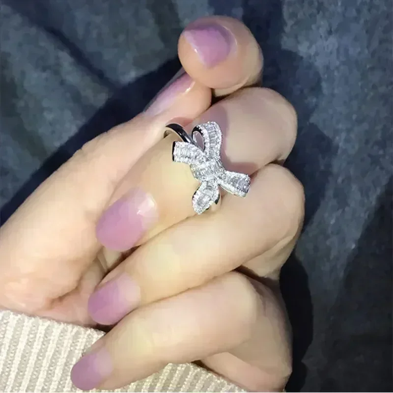 Изысканное женское кольцо Huit – обзор и цена Luxury Lifestyle Jewelry